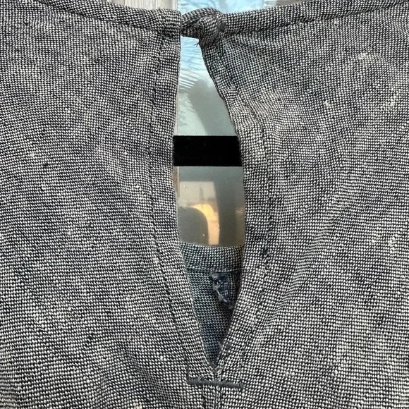 Lands' End Sleeveless Linen A-Line Shift Dress Chambray Navy Size M Petite 10/12 - Picture 5 of 11